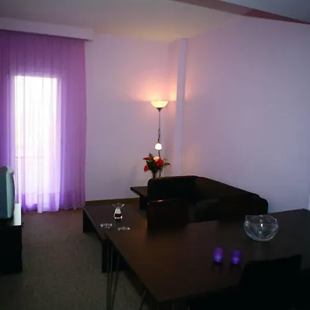 Assembly Hotel 3*