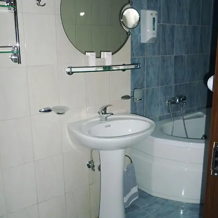 Assembly Hotel 3*