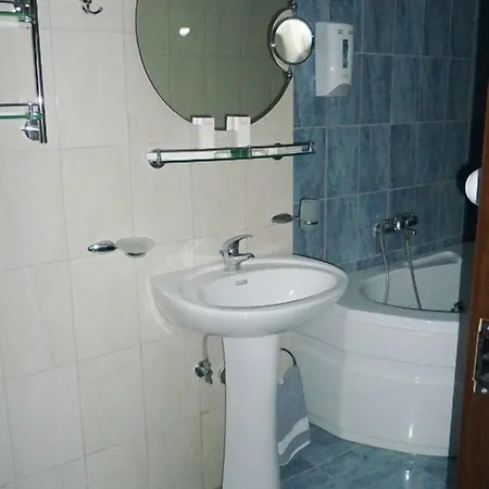 Assembly Отель 3*
