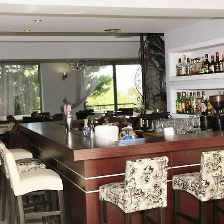 Assembly 3* Anchialos